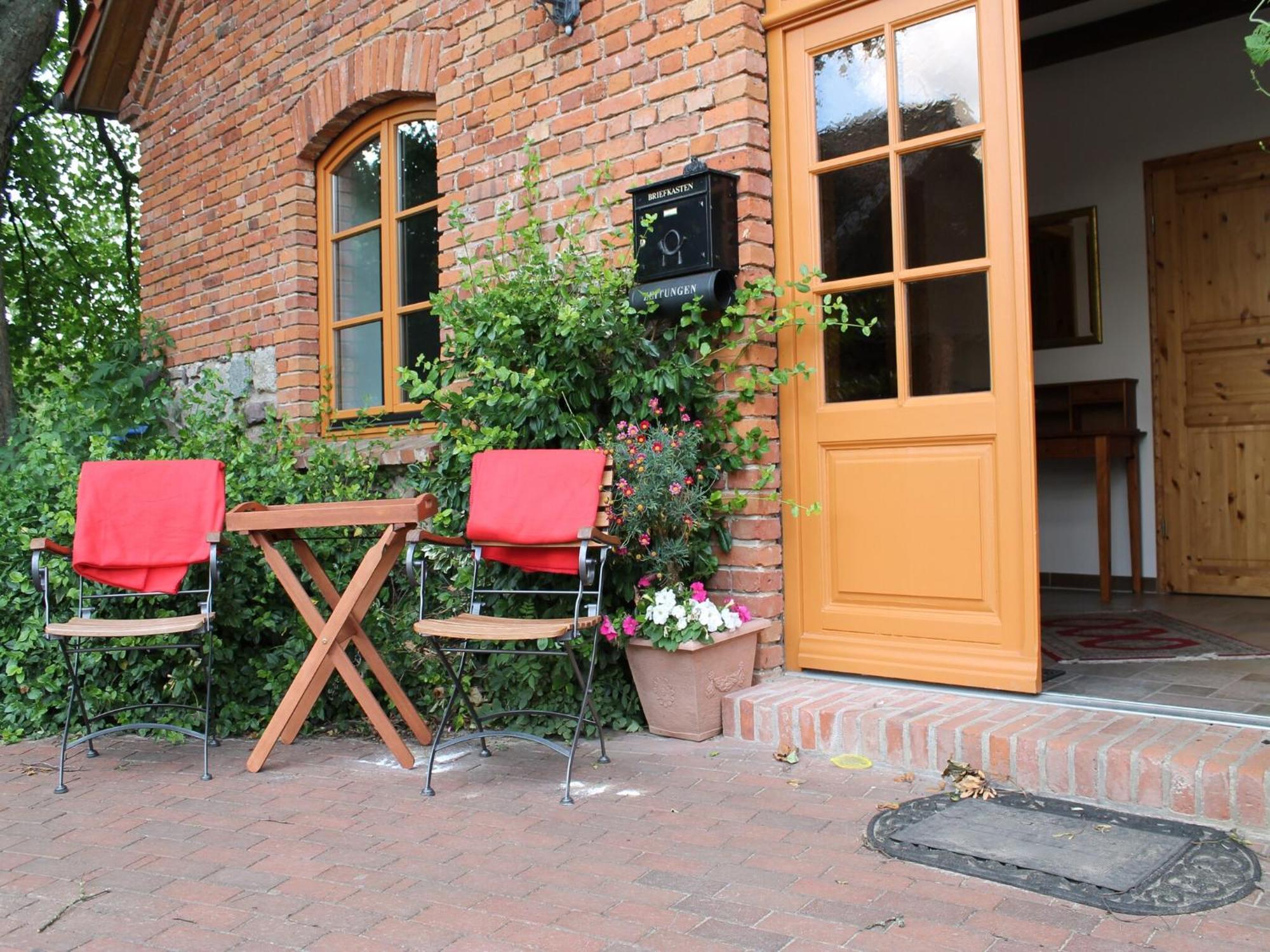 Mansion In Gressow With Terrace Garden Bbq Pond Bicycles 빌라 외부 사진